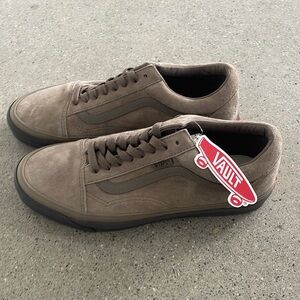 Vans- wtaps brand new size 9 mens